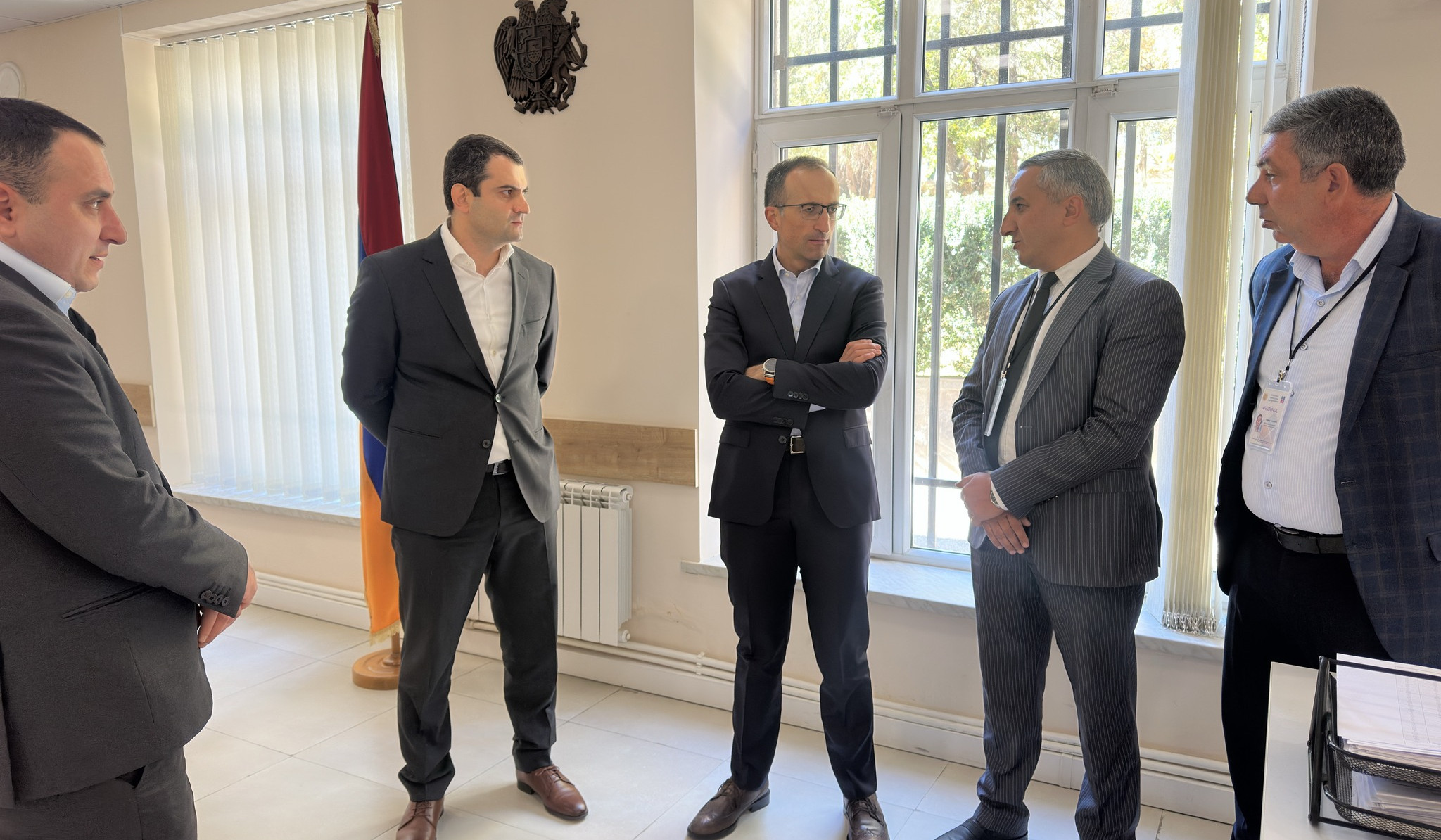 ԱՍՀ նախարարը ՄՍԾ տարածքային կենտրոններում հետևել է քաղաքացիների սպասարկման ընթացքին