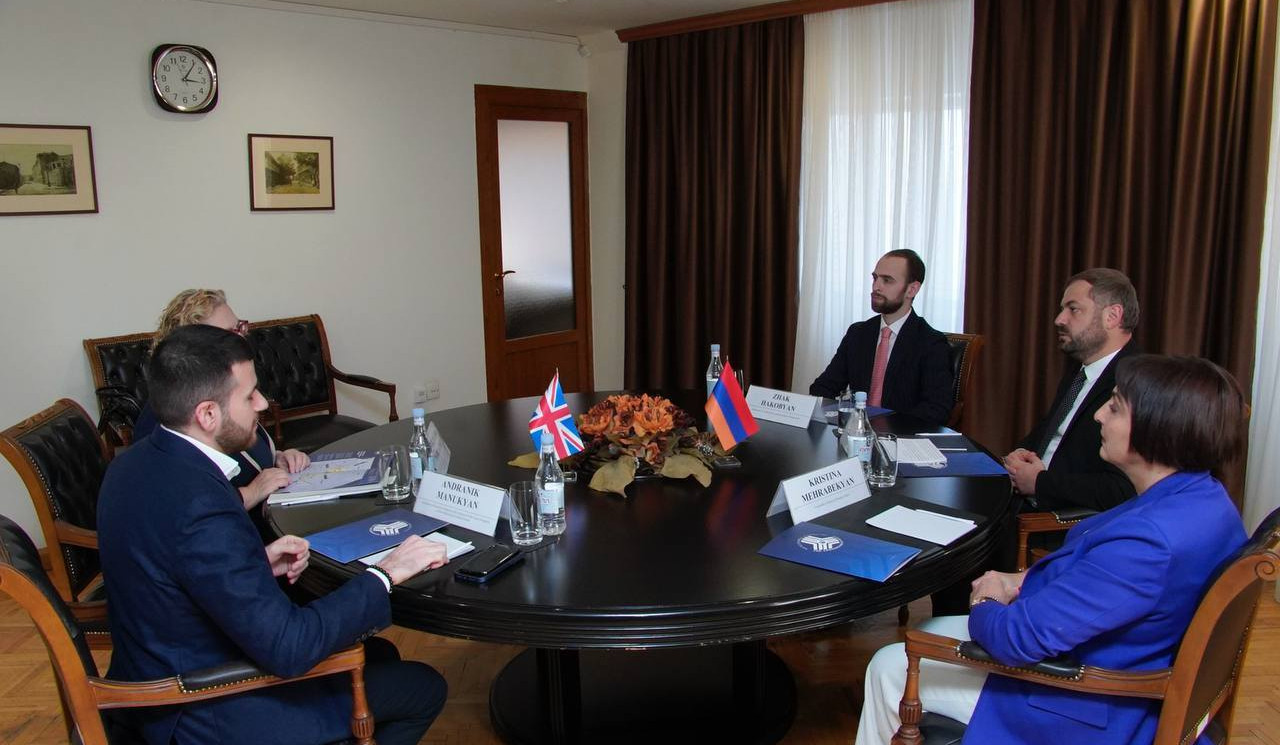 Միացյալ Թագավորությունը պատրաստակամ է ակտիվացնելու համագործակցությունը Հայաստանի հետ. դեսպանը՝ Պապոյանին