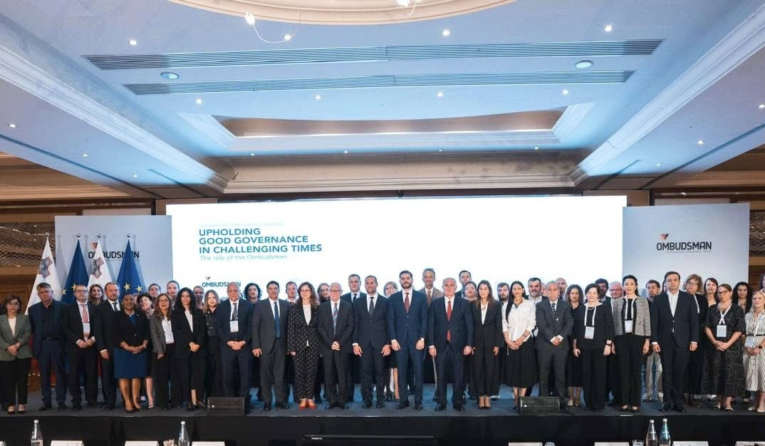 ՀՀ ՄԻՊ-ը մասնակցել է Միջերկրածովյան օմբուդսմանների ասոցիացիայի ընդհանուր ժողովին. նա կարճ զրույց է ունեցել նաև Մալթայի վարչապետի հետ