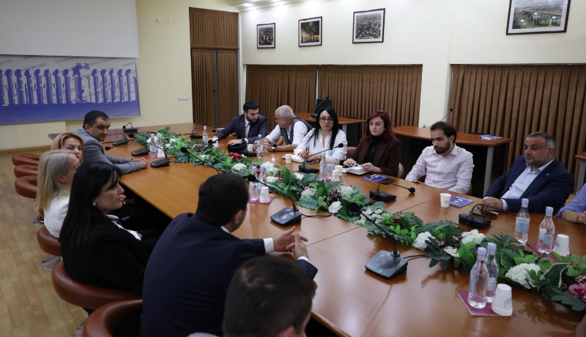 Երևանի և Գորիսի ավագանիների «ՔՊ» խմբակցությունների հանդիպումը․ քննարկել են քաղաքային և քաղաքական բնույթի հարցեր