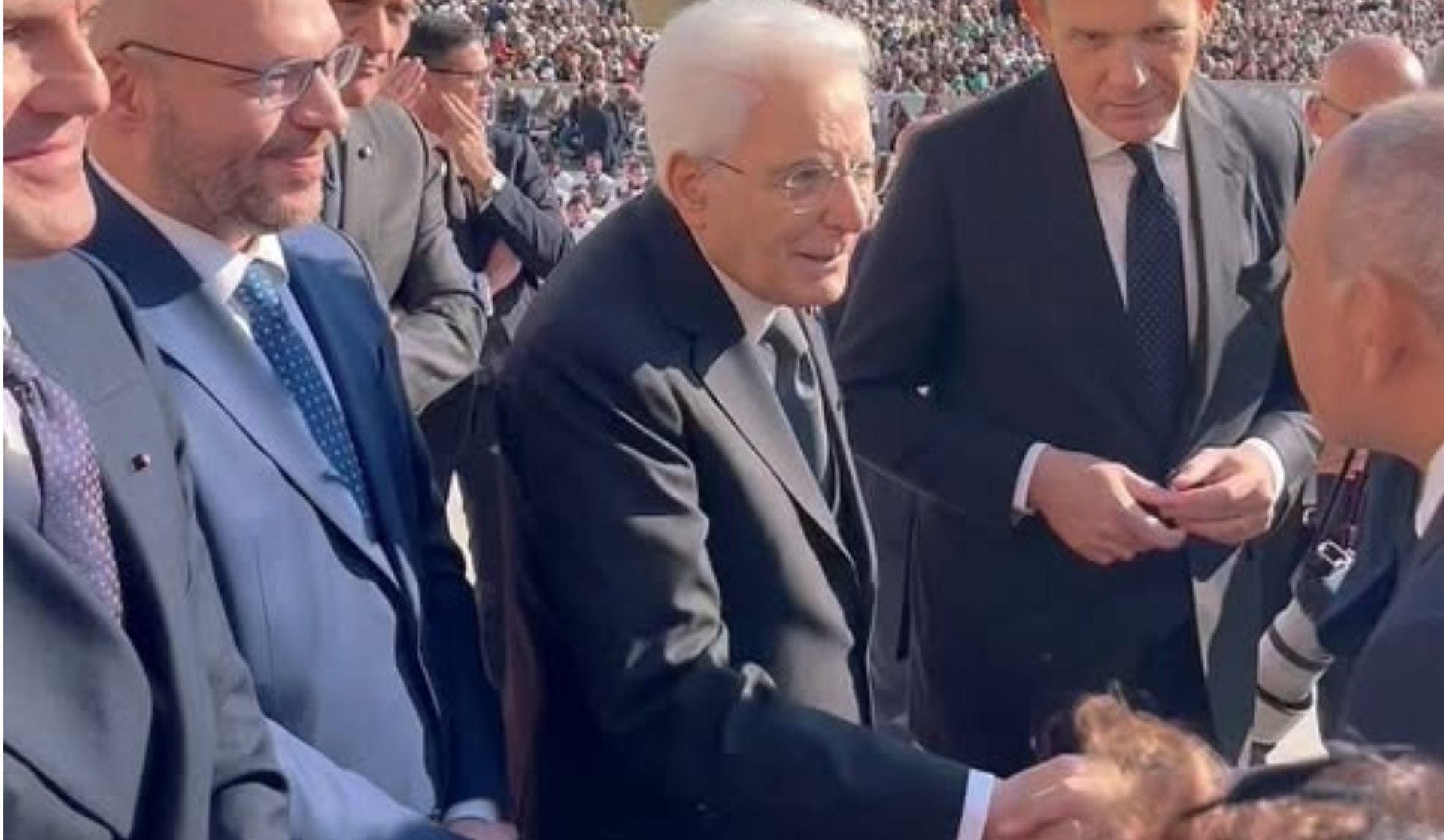 Կարճատև շփում Իտալիայի նախագահ Սերջիո Մատարելլայի հետ. վարչապետը տեսանյութ է հրապարակել