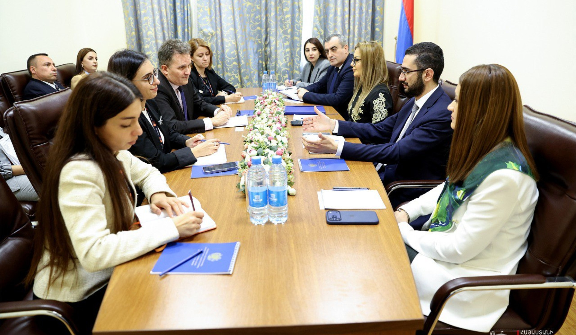 Քննարկվել են ոստիկանության, միգրացիոն ոլորտի բարեփոխումներին, հանրային ծառայությունների թվայնացմանը վերաբերող հարցեր