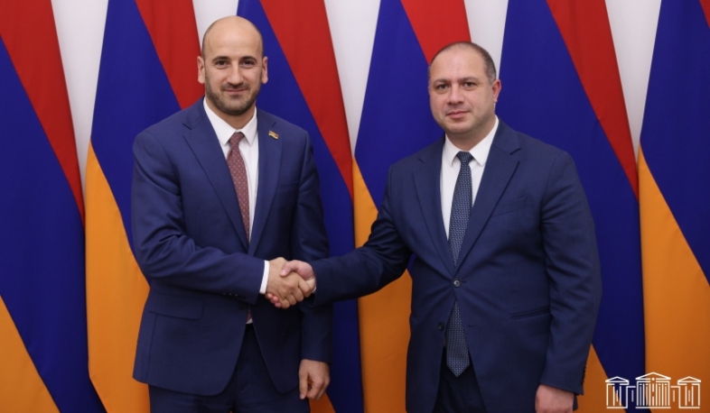 ԱՄՆ աջակցությամբ Հայաստանը փորձում է կայուն և երկարատև խաղաղություն հաստատել տարածաշրջանում․ Գաբրիելյանը Գիվի Միքանաձեին է հանդիպել