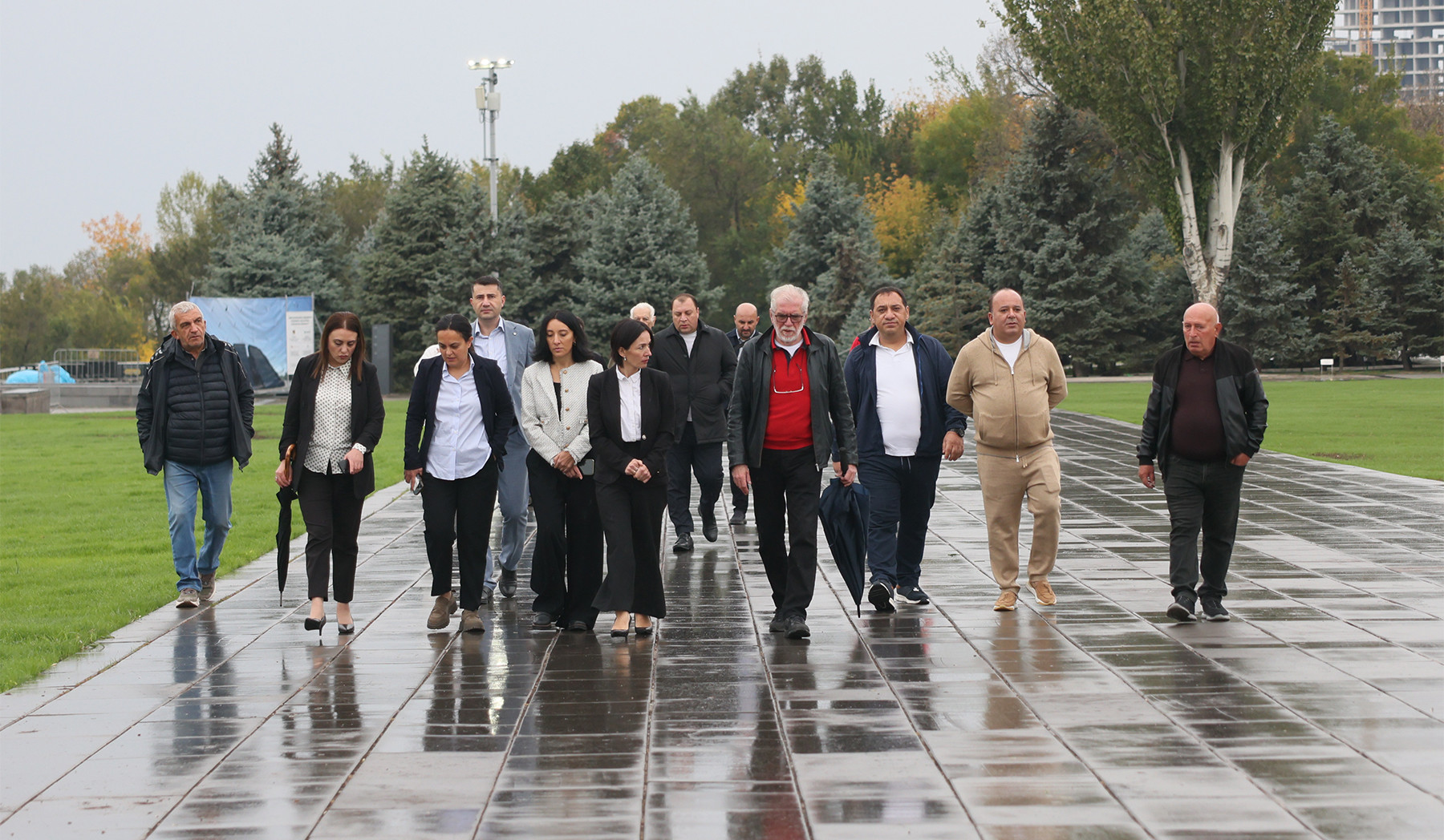 Ժաննա Անդրեասյանը հերթական այցն է կատարել Հայոց ցեղասպանության հուշահամալիր