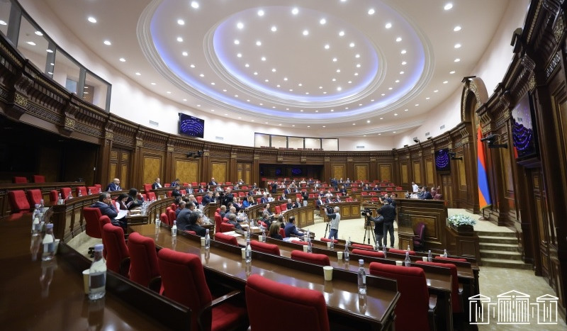 Ազգային ժողովը երկրորդ ընթերցման ընթացակարգով նախագծեր է քննարկել