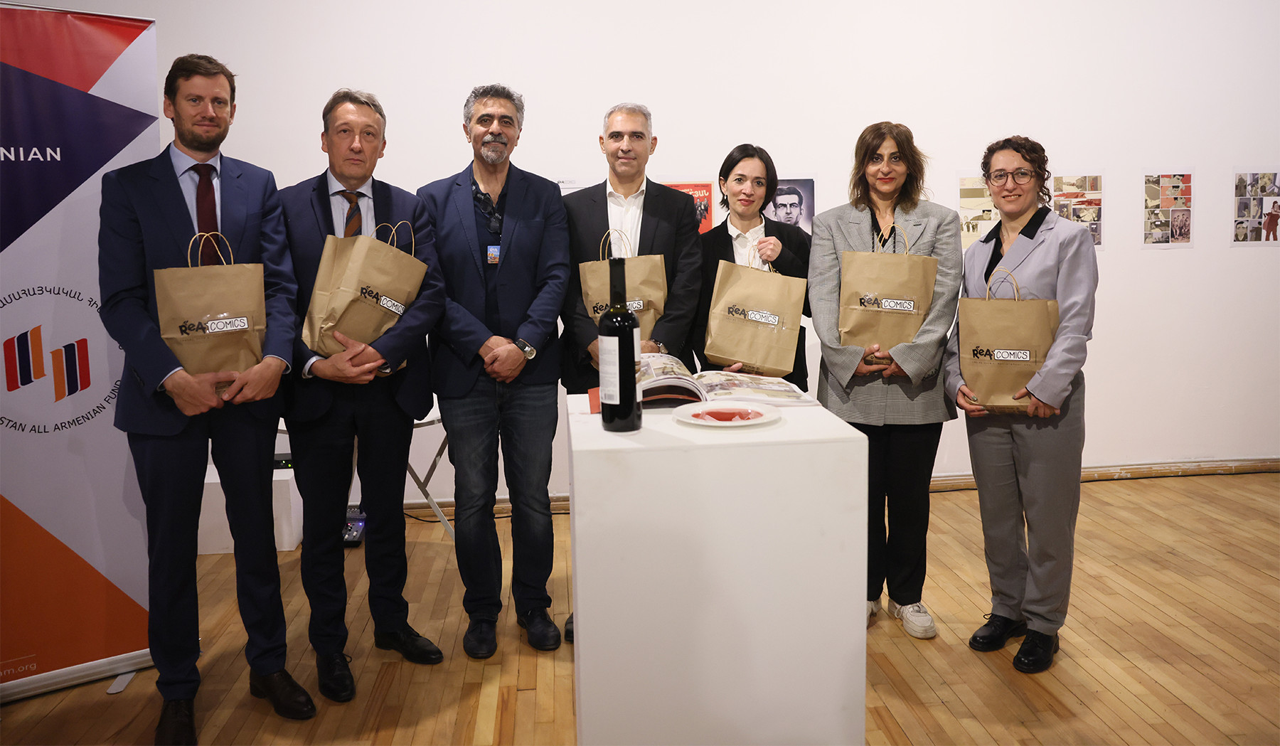 Տեղի է ունեցել պատկերապատման ազգային 3-րդ մրցույթի ցուցահանդեսի բացման արարողությունը. մասնակցել է նաև ԿԳՄՍ նախարարը