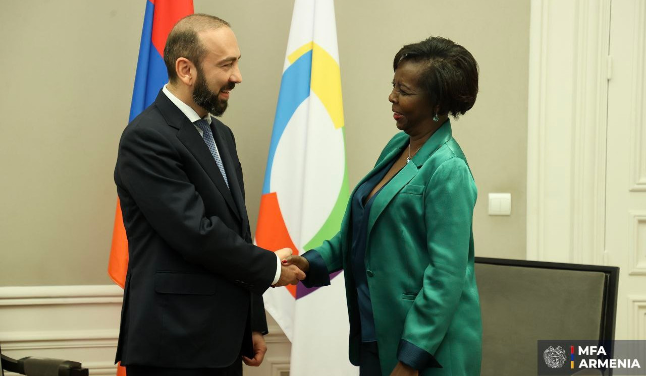 Mirzoyan, Mushikiwabo discuss topics of cooperation within the OIF
