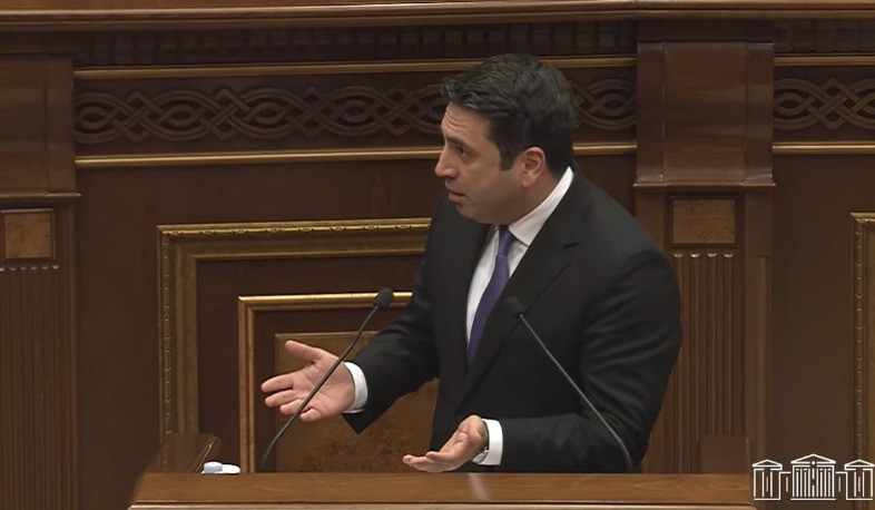 Ձեր ամբողջ քաղաքական կարիերան, կարելի է ասել՝ լոգոն, ղեկավարը, սուտն է. Սիմոնյանը՝ Մամիջանյանին