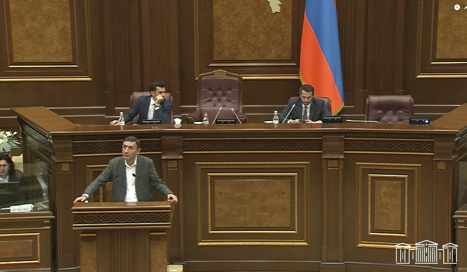 Ընտանիքի անդամների միջև դրամական փոխանցումները հայտարարագրման ենթակա չեն լինի. նախագիծ