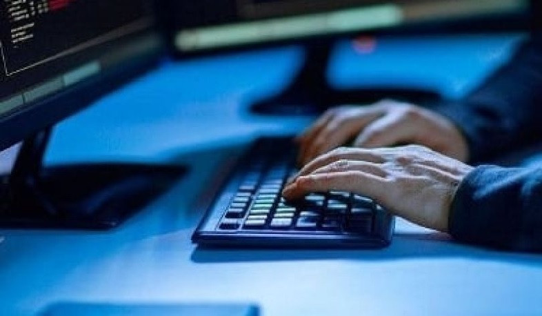 Համակարգչային հափշտակության մեղադրանքով հետախուզվողը հայտնաբերվել և կալանավորվել է