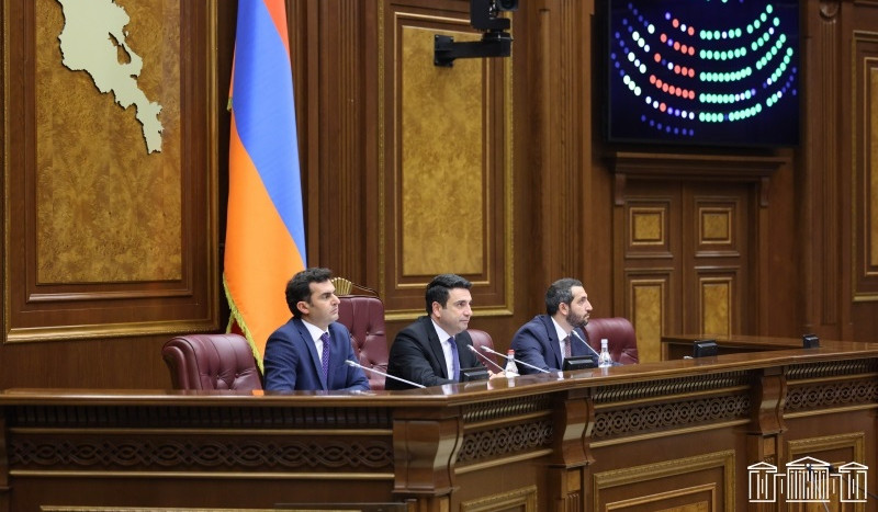 Խորհրդարանը երկրորդ ընթերցմամբ քննարկել և ընդունել է մի շարք նախագծեր