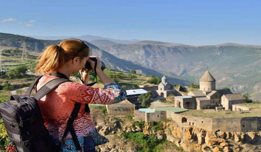 Yanvar-avqust aylarında Ermənistana gələn turistlərin sayı 1,4 faiz artıb