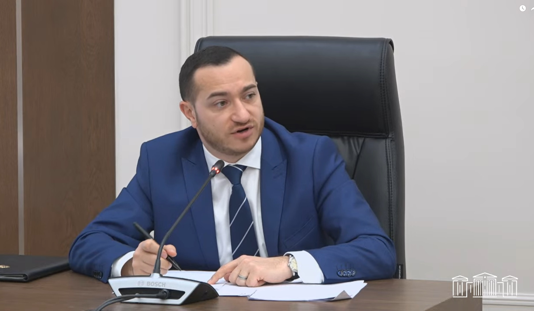 Շուրջ 55 հազար ինժեներ-ծրագրավորողներ ներգրավված են տեխնոլոգիական ոլորոտում. ԲՏԱ նախարարը՝ ԱԲ ոլորտի ծրագրերի մասին