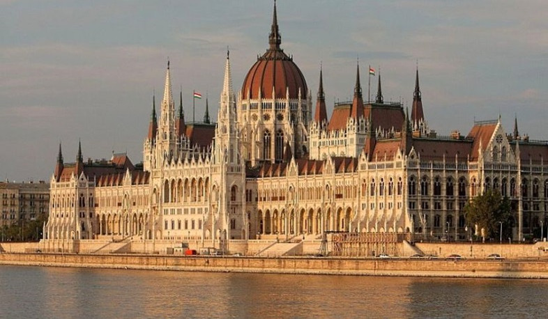 Венгрия захотела создать антиукраинский альянс в ЕС со Словакией и Чехией