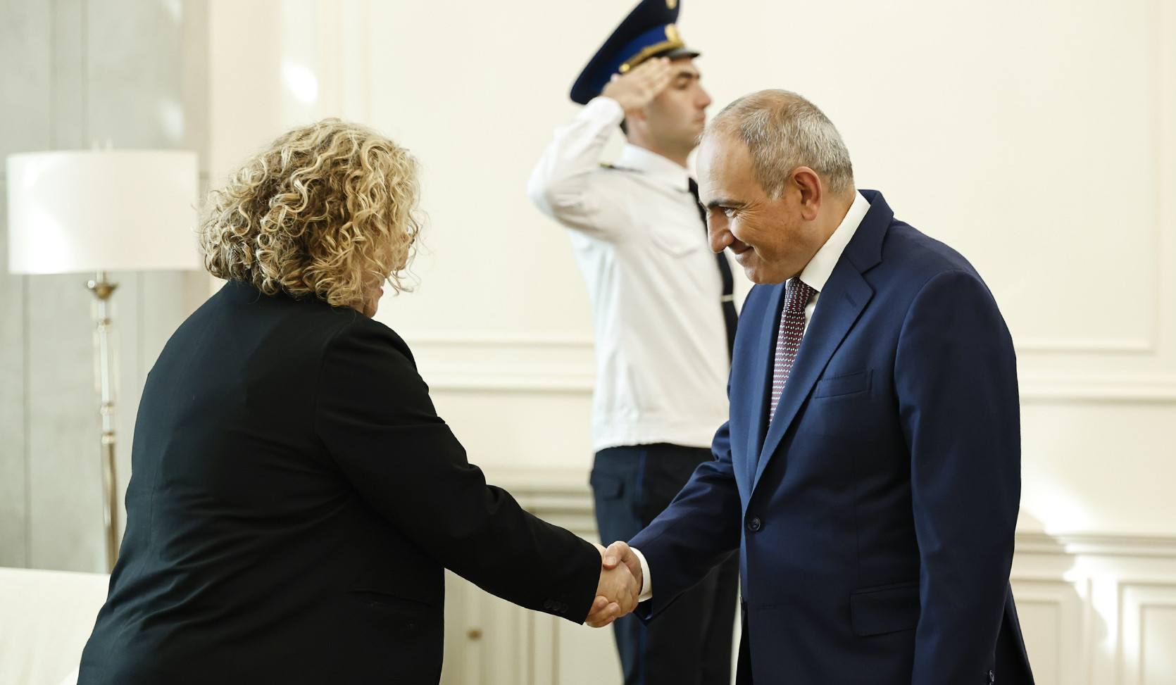 Baş nazir və Böyük Britaniya səfiri əməkdaşlığın dərinləşdirilməsi ilə bağlı məsələləri müzakirə ediblər