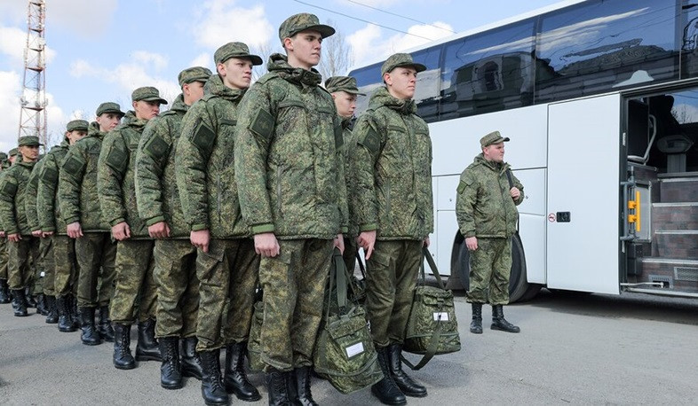 Պետդուման ընդունել է մշտական զորակոչի մասին օրենք