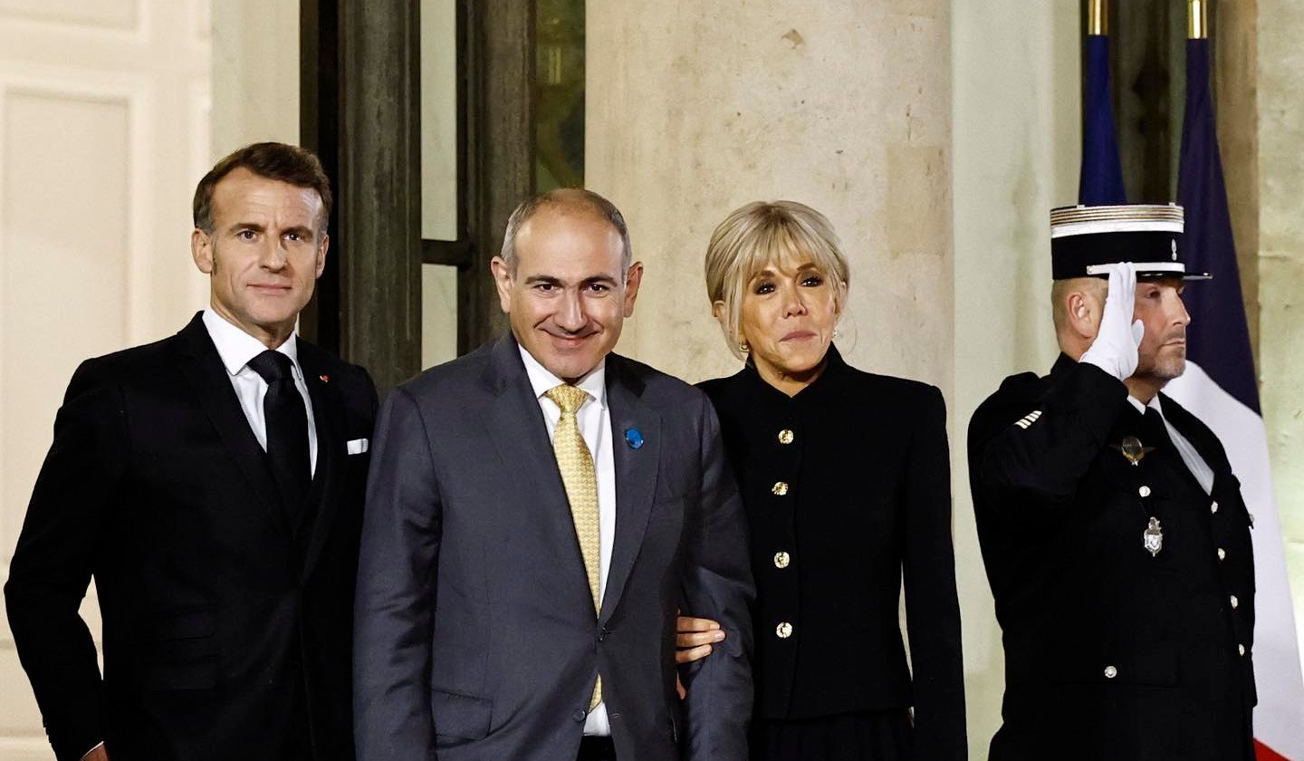 Armenia’s Prime Minister attends dinner hosted by Emmanuel Macron