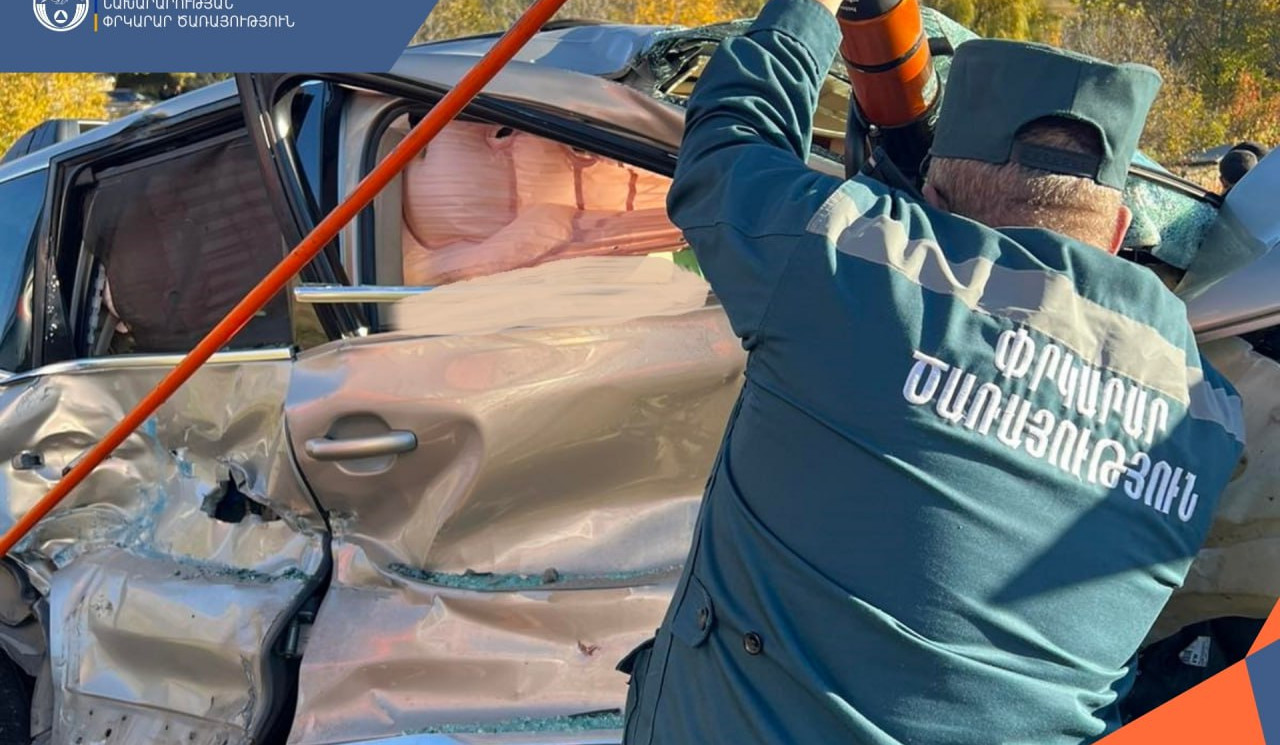 Բեռնատար գնացքը բախվել է ավտոմեքենային․ կան տուժածներ