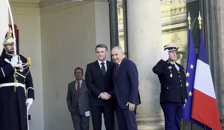 Հանդիպում Ֆրանսիայի նախագահ Էմանուել Մակրոնի հետ. վարչապետը տեսանյութ է հրապարակել