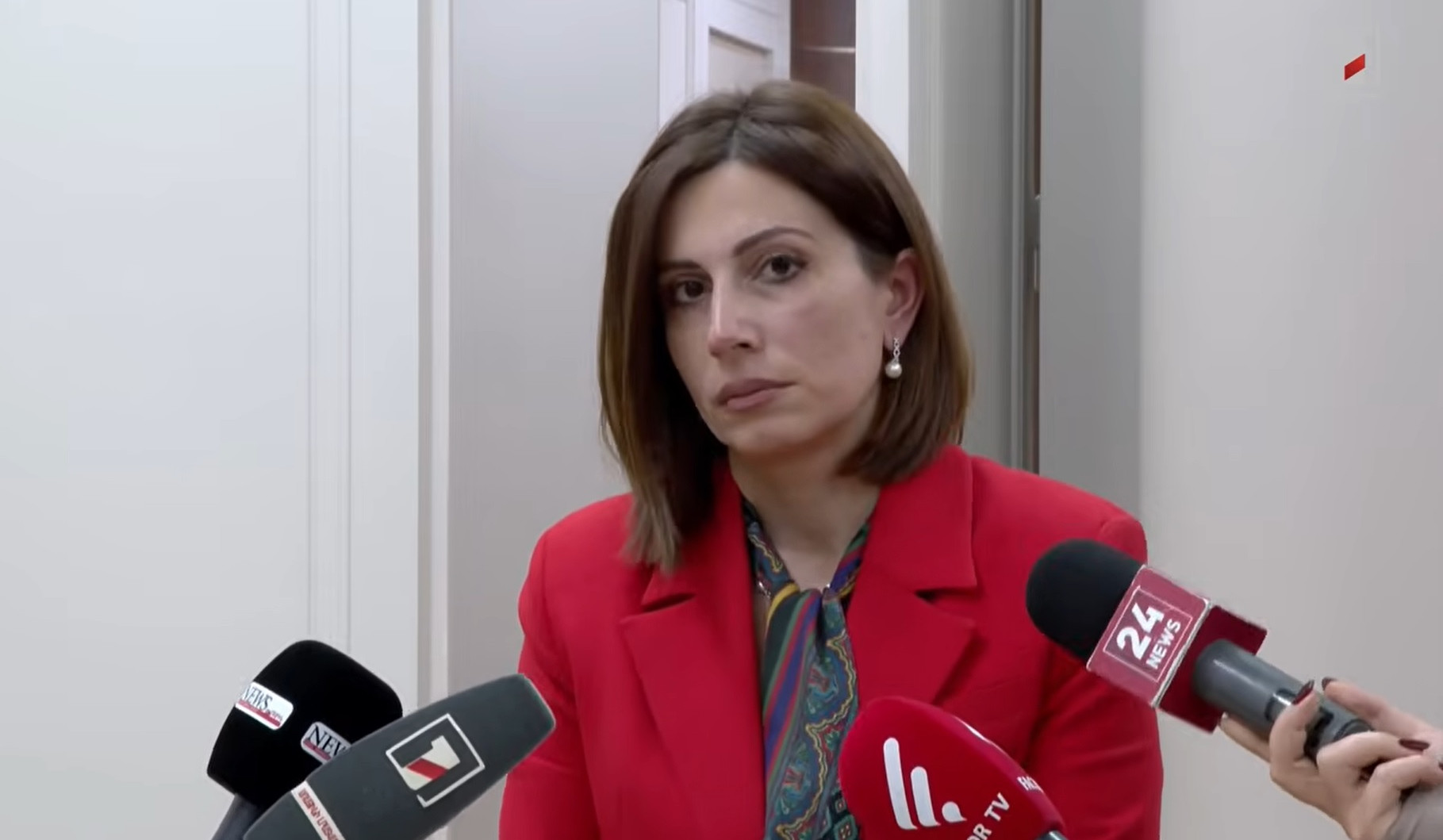 Շրջանառվող «օմիկրոն» շտամը բավականին թեթև է ընթանում. Ավանեսյանը՝ կորոնավիրուսային իրավիճակի մասին