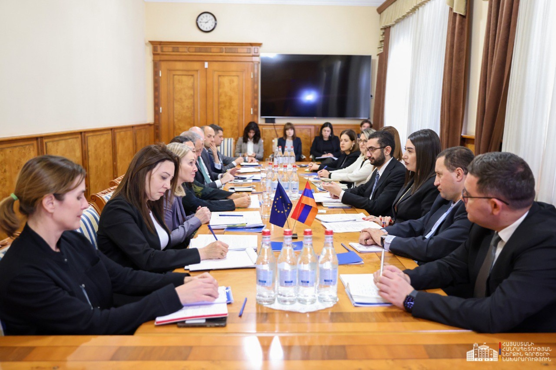 Armenia's steps towards EU visa liberalization highly appreciated: Interior Minister receives Adrienn Kiraly