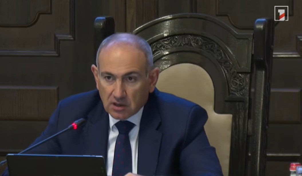 2 ուսուցիչ ունենք, որ 700 հազար դրամ և ավելի վարձատրություն է ստանում. Փաշինյան