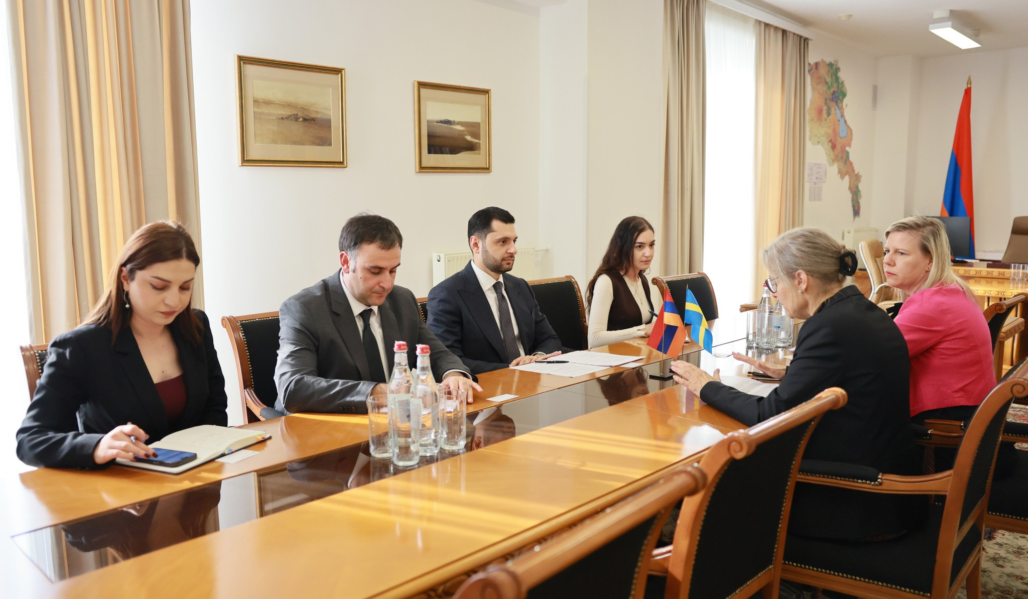 ՇՄ նախարարը և Շվեդիայի դեսպանը քննարկել են ջրային ոլորտի արդյունավետ կառավարման հարցեր