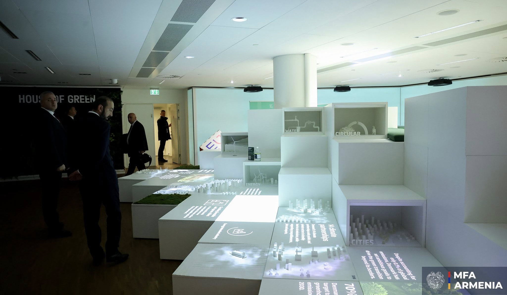 Ararat Mirzoyan Kopenhagendə Danimarkanın yaşıl iqtisadiyyatın inkişafı təcrübəsi ilə tanış olub