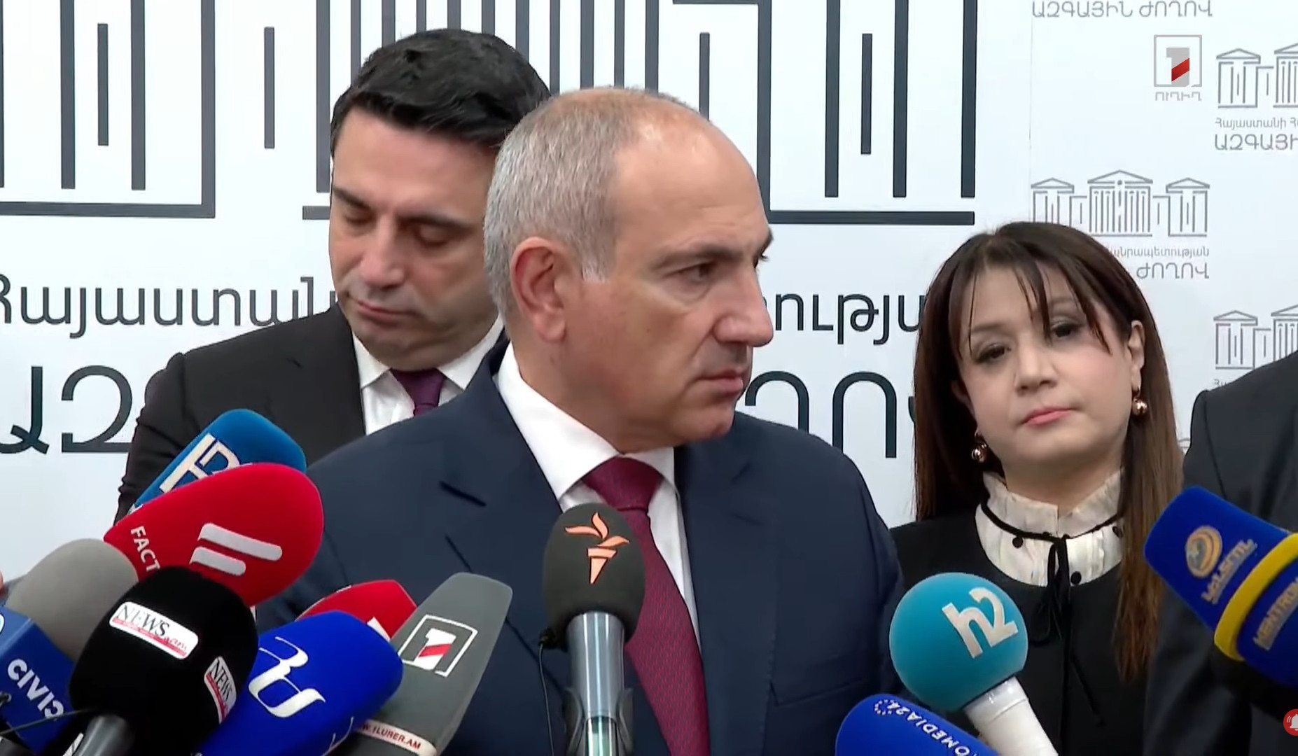 Пашинян заявил о ежедневной работе в вопросе соотечественников, находящихся в азербайджанском плену