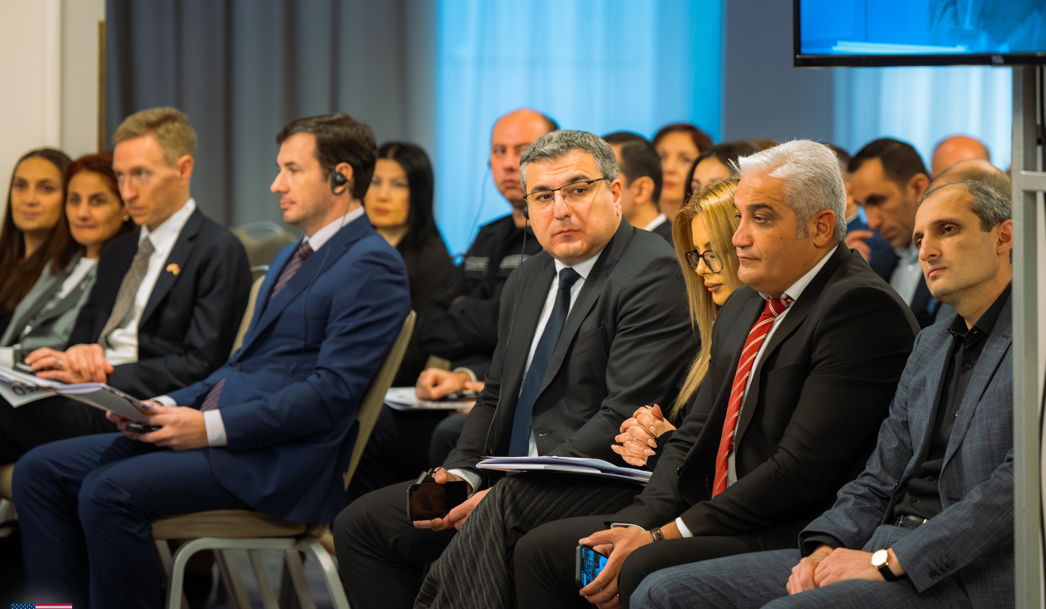 ABŞ Ermənistanla tərəfdaşlıq etməkdən və hüquq-mühafizə orqanlarının səylərini dəstəkləməkdən qürur duyur: ABŞ səfirliyi