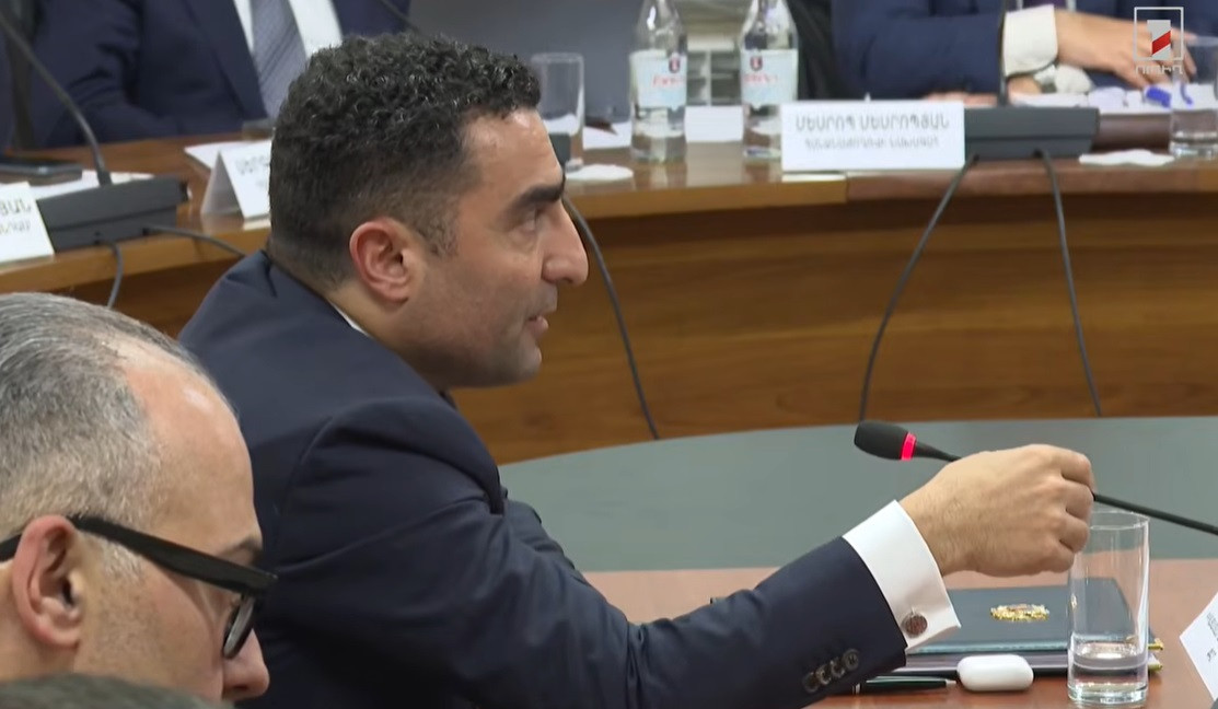 Իմ նշանակումից օրեր անց երեք տարբեր ենթակայաններում տրանսֆորմատորային կայանների պայթյուններ են տեղի ունեցել. Ռոմանոս Պետրոսյան