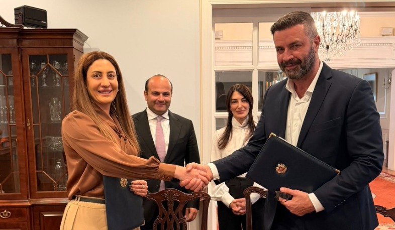 Leading international experts to visit Armenia: Director of GITC/ACT College and founder of U.S.-based MOSAIC Company sign Memorandum