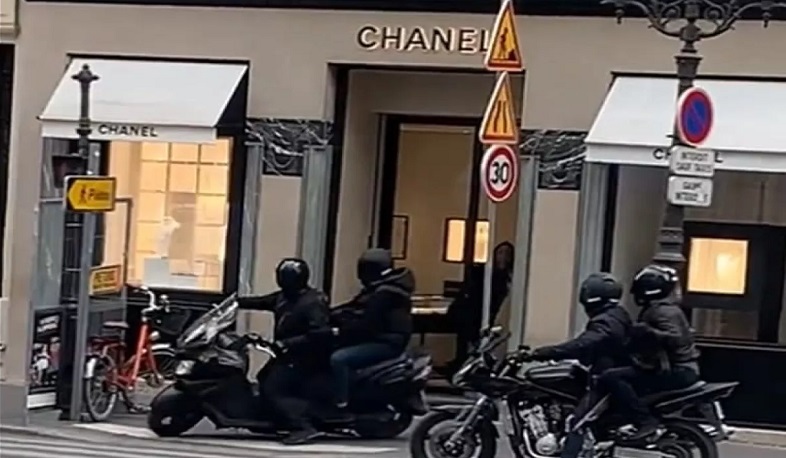 В Париже вооруженные люди попытались ограбить бутик Chanel