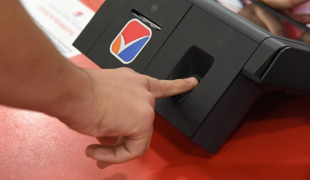 Վաղարշապատում ժամը 8:00-ին բացվել են ընտրատեղամասերի դռները. ընտրական օրը մեկնարկել է