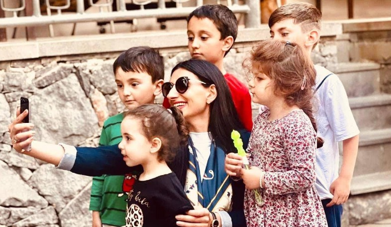 Երեխայի իրավունքների պաշտպանության ոլորտում շարունակում են արդիական մնալ համակարգային մի շարք խնդիրներ. ՄԻՊ ուղերձը Երեխաների համաշխարհային օրվա առիթով