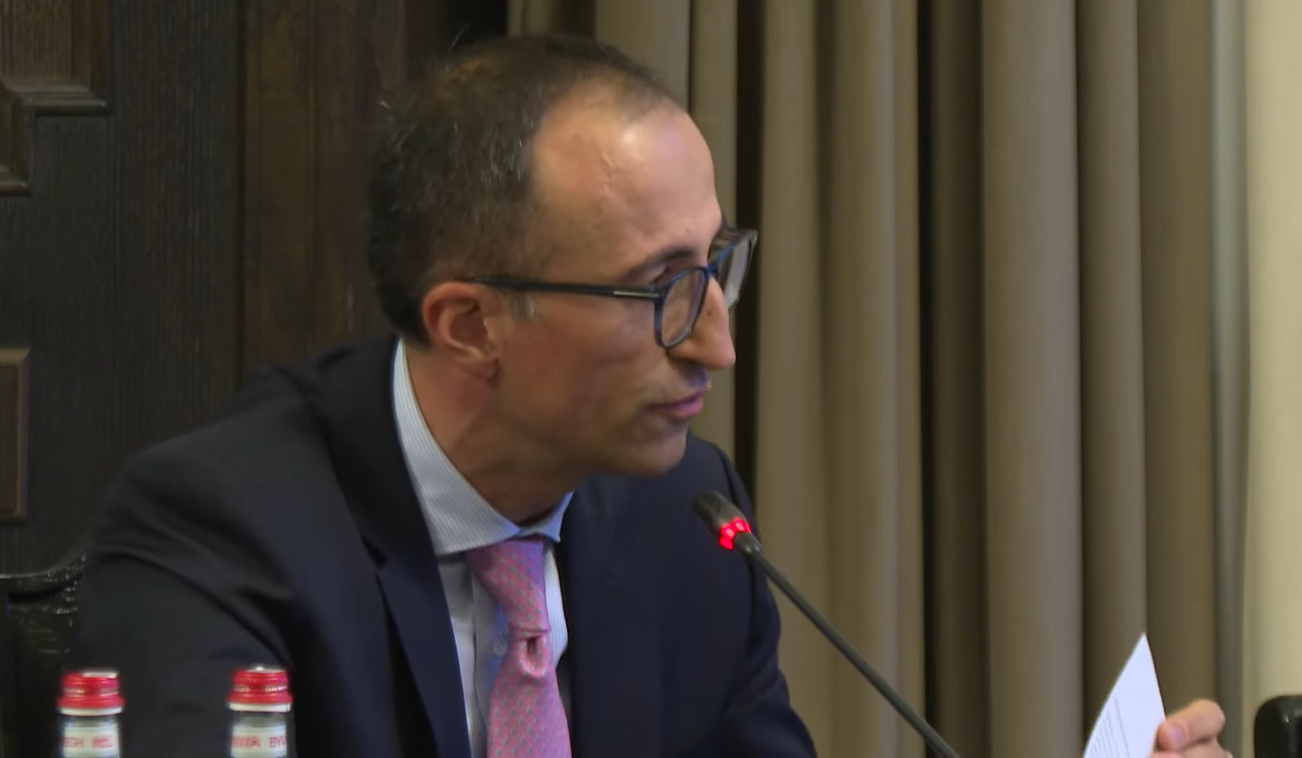 Բոլոր տեսակի նպաստները և կենսաթոշակներն ամբողջությամբ կդառնան անկանխիկ