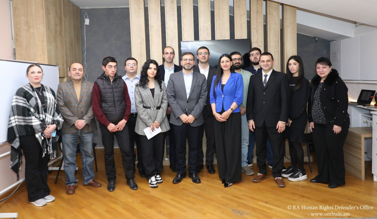 Անահիտ Մանասյանը Ժողովրդավարության և անվտանգության դպրոցում  խոսել է մարդու իրավունքների գաղափարի հիմքում ընկած արժեքների մասին