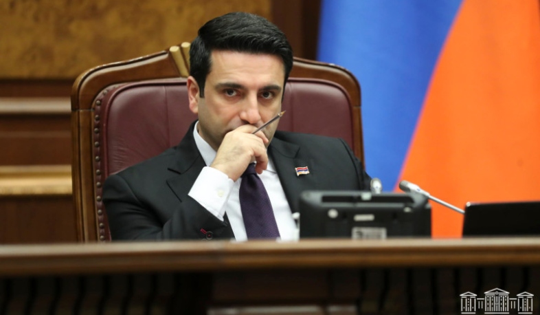 Ալեն Սիմոնյանը դասային աստիճան է շնորհել