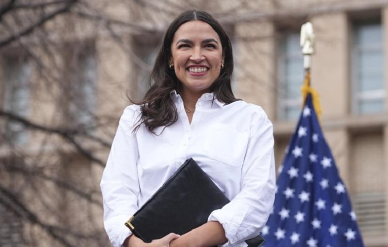 Конгрессмен Окасио-Кортес может баллотироваться на пост президента США: Fox News