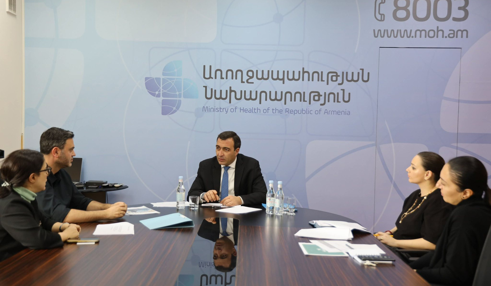 Առողջապահության նախարարությունում քննարկվել են մանկաբուժական ծառայությունների զարգացման ուղղությունները