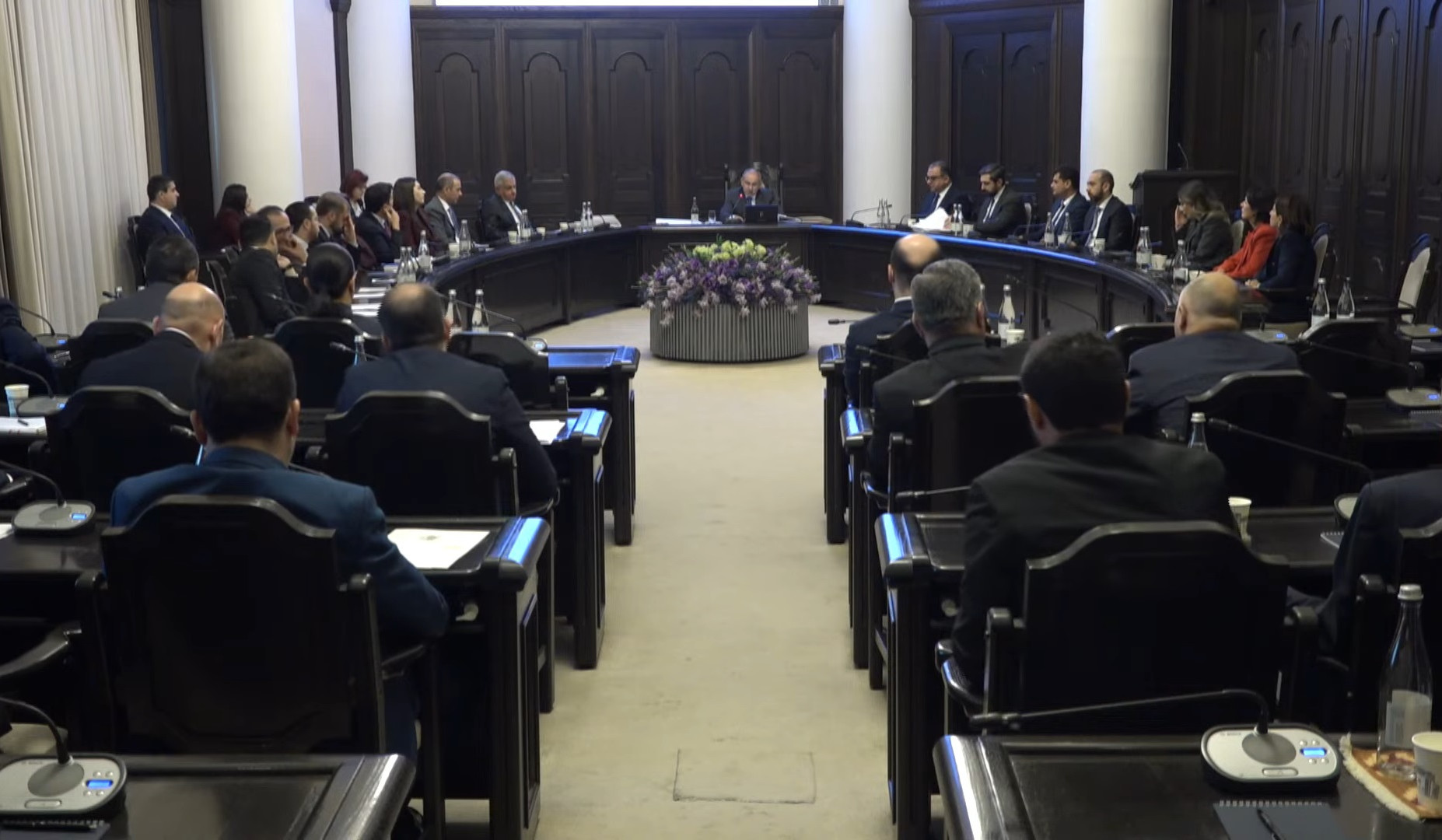 Անկանխիկ գնումների դեպքում կենսաթոշակառուների հետվճարը կդառնա 20 տոկոս՝ 6000-ից հասնելով 10000 դրամի