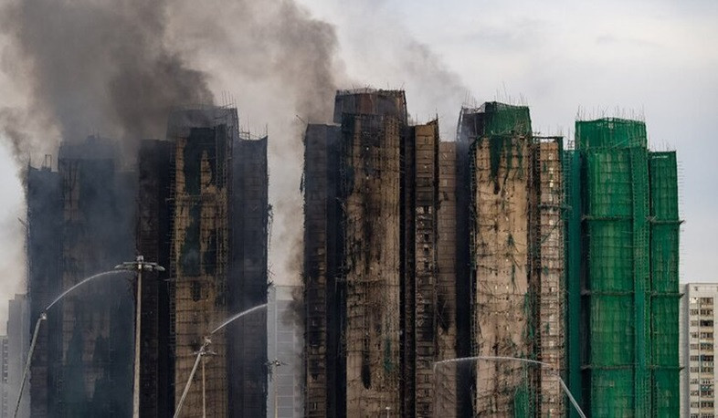 Число погибших в результате пожара в Гонконге возросло до 75