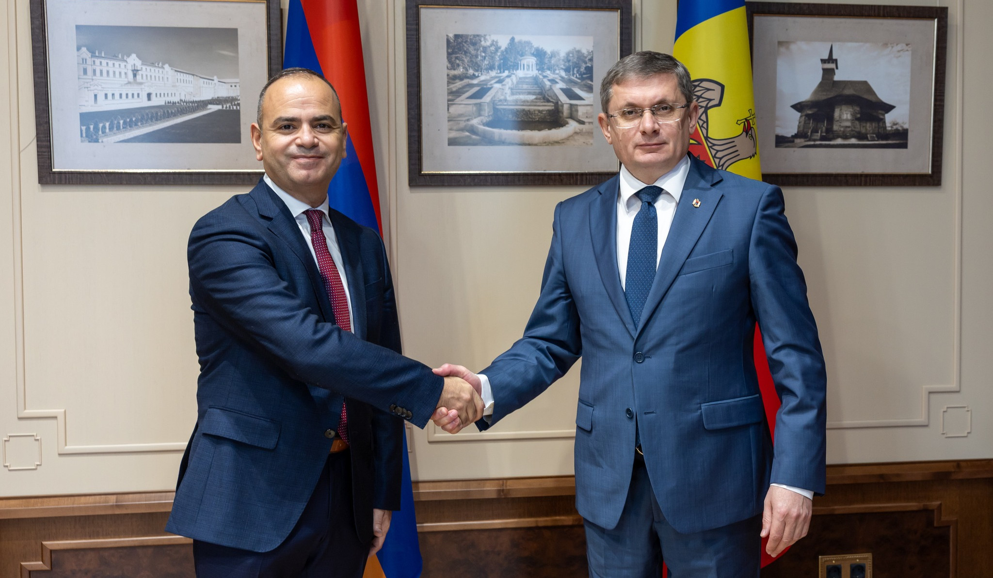 Zareh Sinanyan and Speaker of Parliament of Moldova discussed issues related to strengthening of Armenia-Moldova relations