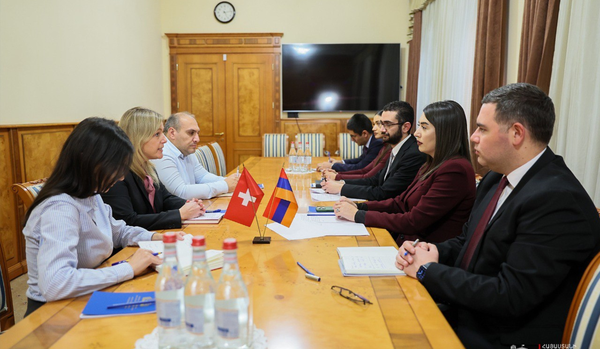 Համագործակցությունը կընդլայնվի՝ ընդգրկելով նոր ուղղություններ․ ՆԳ նախարարն ընդունել է ՀՀ-ում Շվեյցարիայի դեսպանին