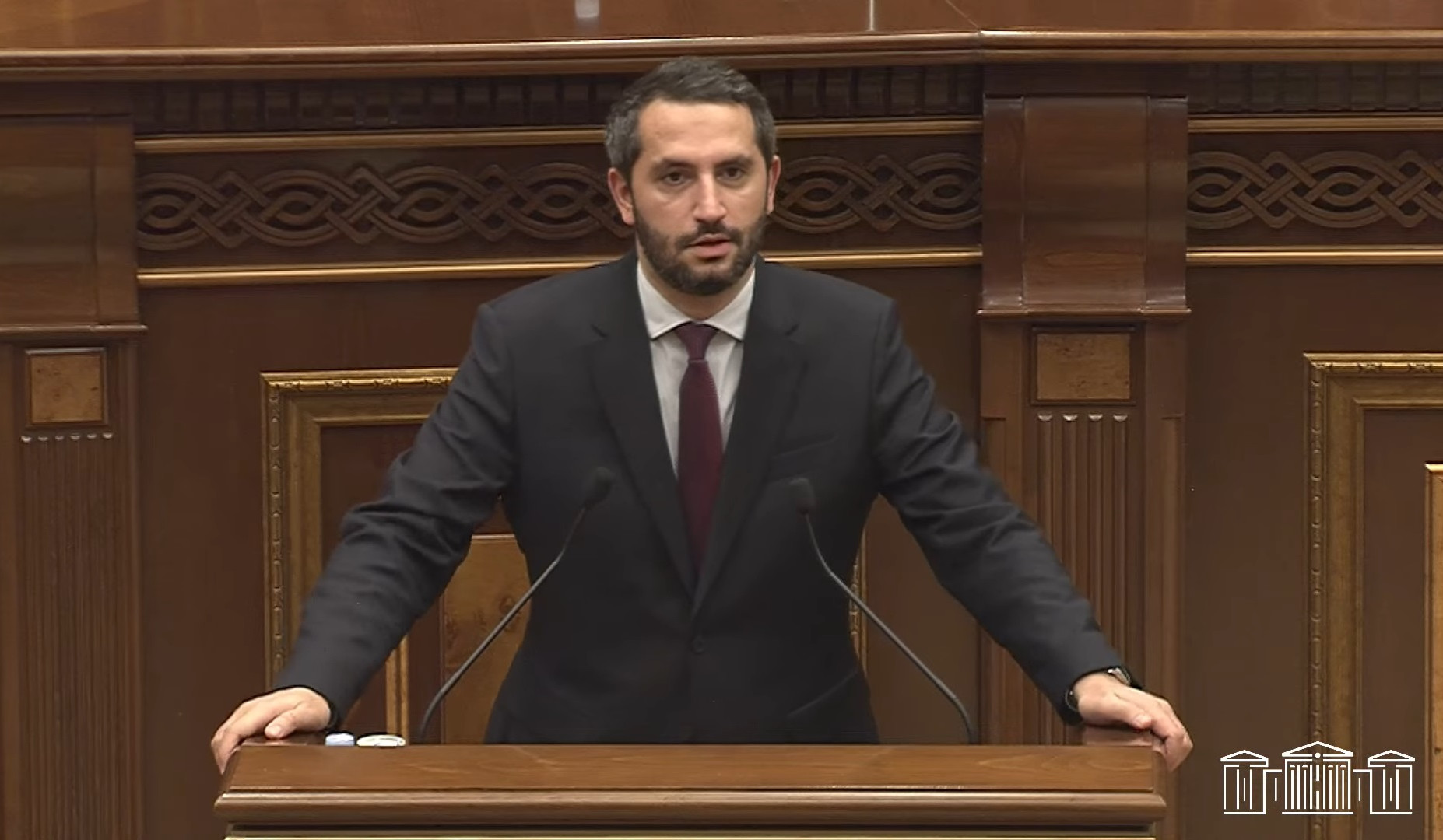 Դուք կա՛մ պետք է գաք Փաշինյանի հետ բանավեճի, կա՛մ լռեք առհավետ, կա՛մ խայտառակ լինեք. Ռուբինյանը՝ երեք նախագահներին