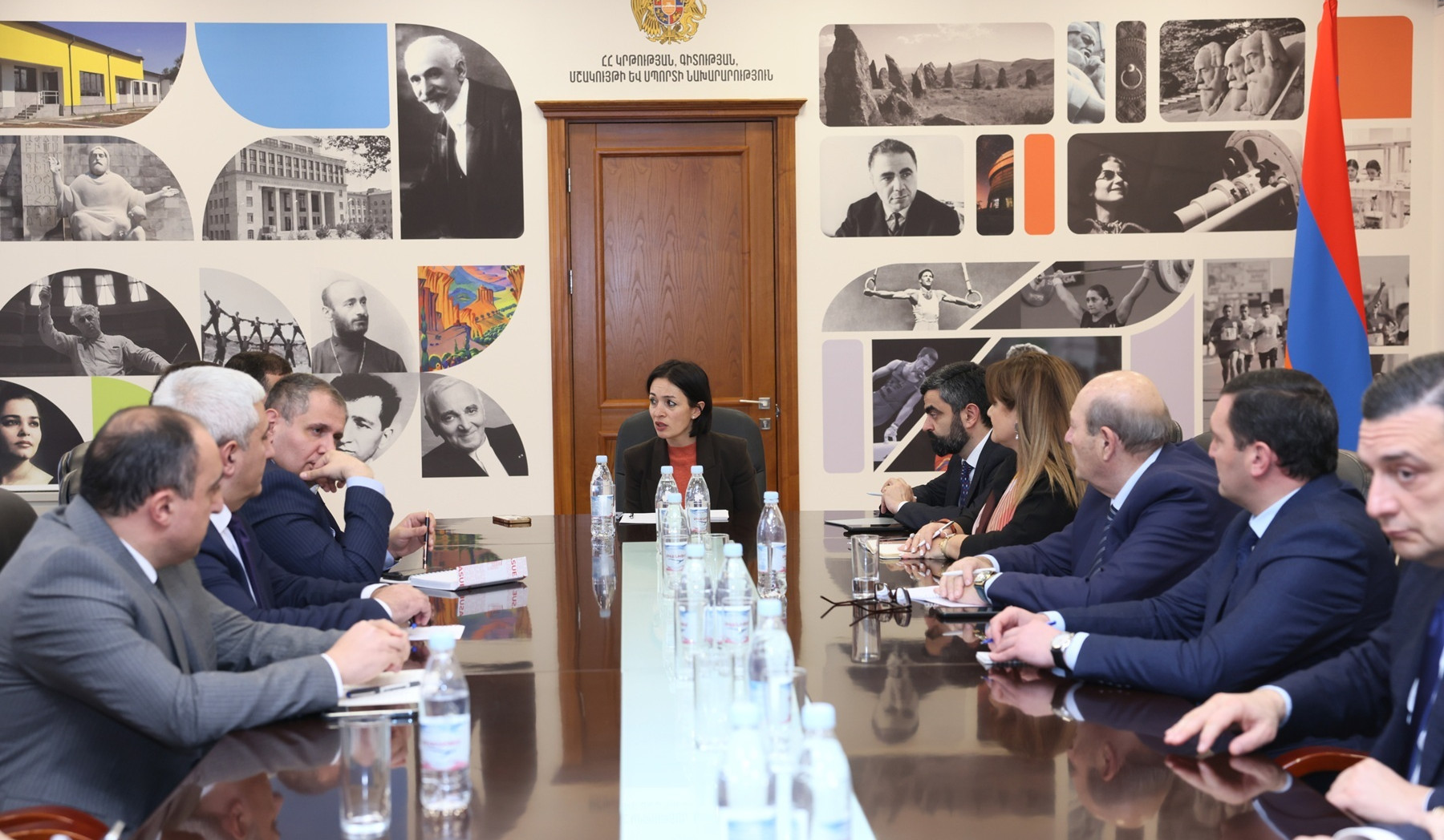 ԿԳՄՍ նախարարը ՀՀ պետական բուհերի ռեկտորների հետ քննարկել է «Բարձրագույն կրթության և գիտության մասին» նոր օրենքից բխող միջոցառումների իրականացումը