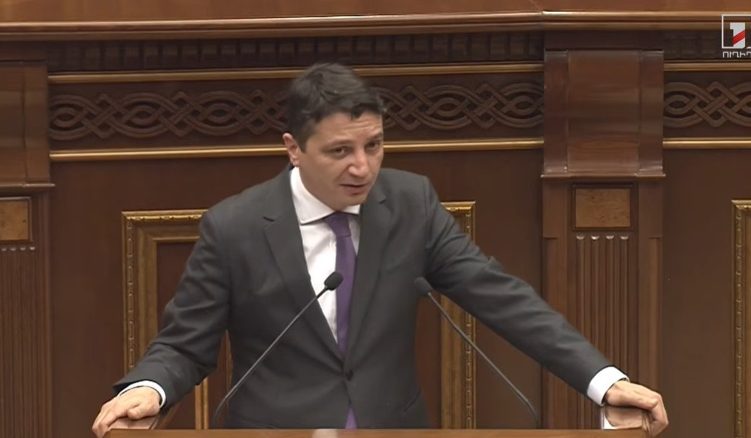 2002-2008 թվականներին կոռուպցիայի և անարդարության մակարդակը տուգանել է մեկ մարդուն բաժին ընկնող ՀՆԱ-ն մոտավորապես 8000 դոլարով. ֆինանսների նախարար