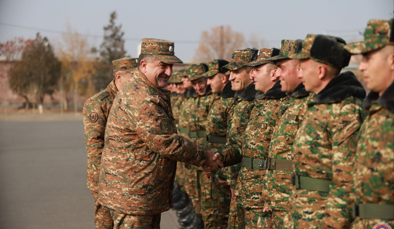 ՀՀ ԶՈՒ-ում անցկացվել է սերժանտական համակարգի զինծառայողների երդման հանդիսավոր արարողություն