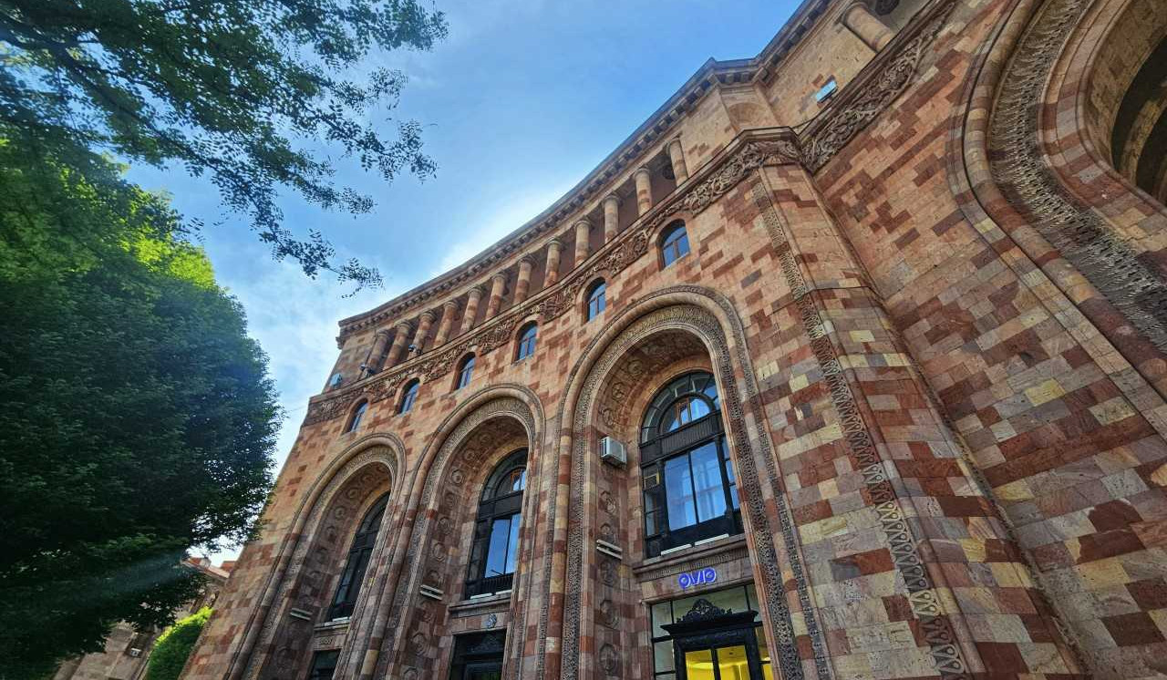 Հանրապետության հրապարակի շենքի լավագույն օգտագործման վերլուծությունը կիրականացնի «Cushman & Wakefield»-ի ներկայացուցիչը․ Կառավարությունը միջոցներ կհատկացնի