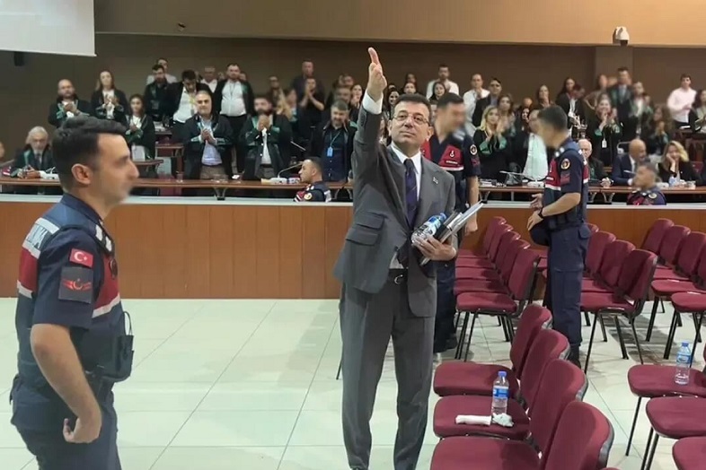 Ստամբուլի նախկին քաղաքապետ Իմամօղլուի դատավարությունը կարող է ձգձգվել 12.5 տարի. Cumhuriyet